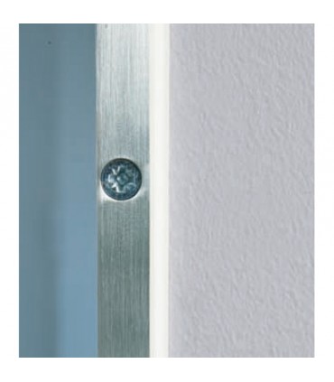 TOPE EN ACERO CON PERFIL PVC